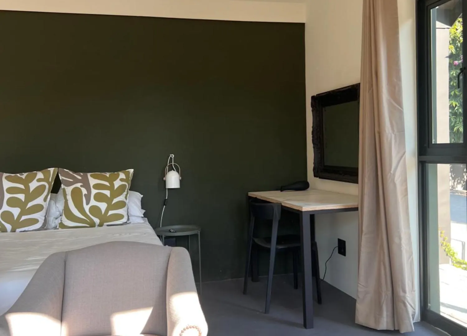 Greenhouse Cabin Port Elizabeth 0*,